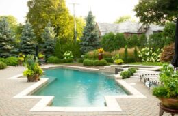 Landscaping Ideas For Pools