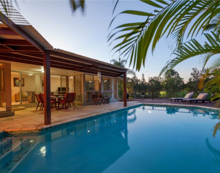 Poolside Dining Setups